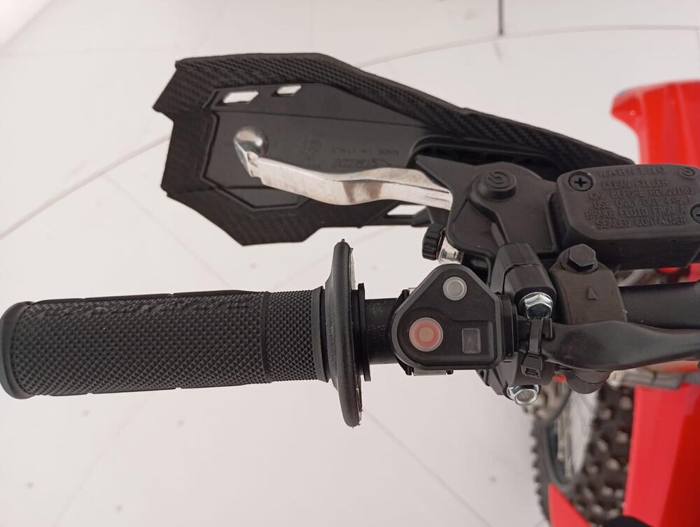 Honda CRF 250 RX Enduro (2023) (9)