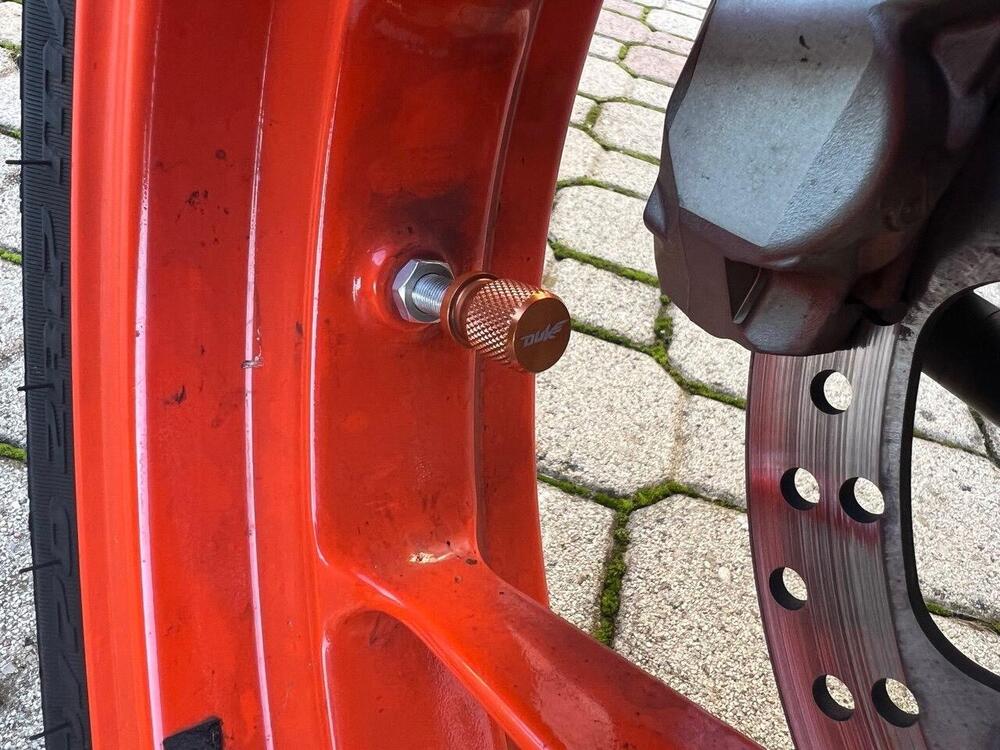 KTM 690 Duke R (2016 -17) (12)