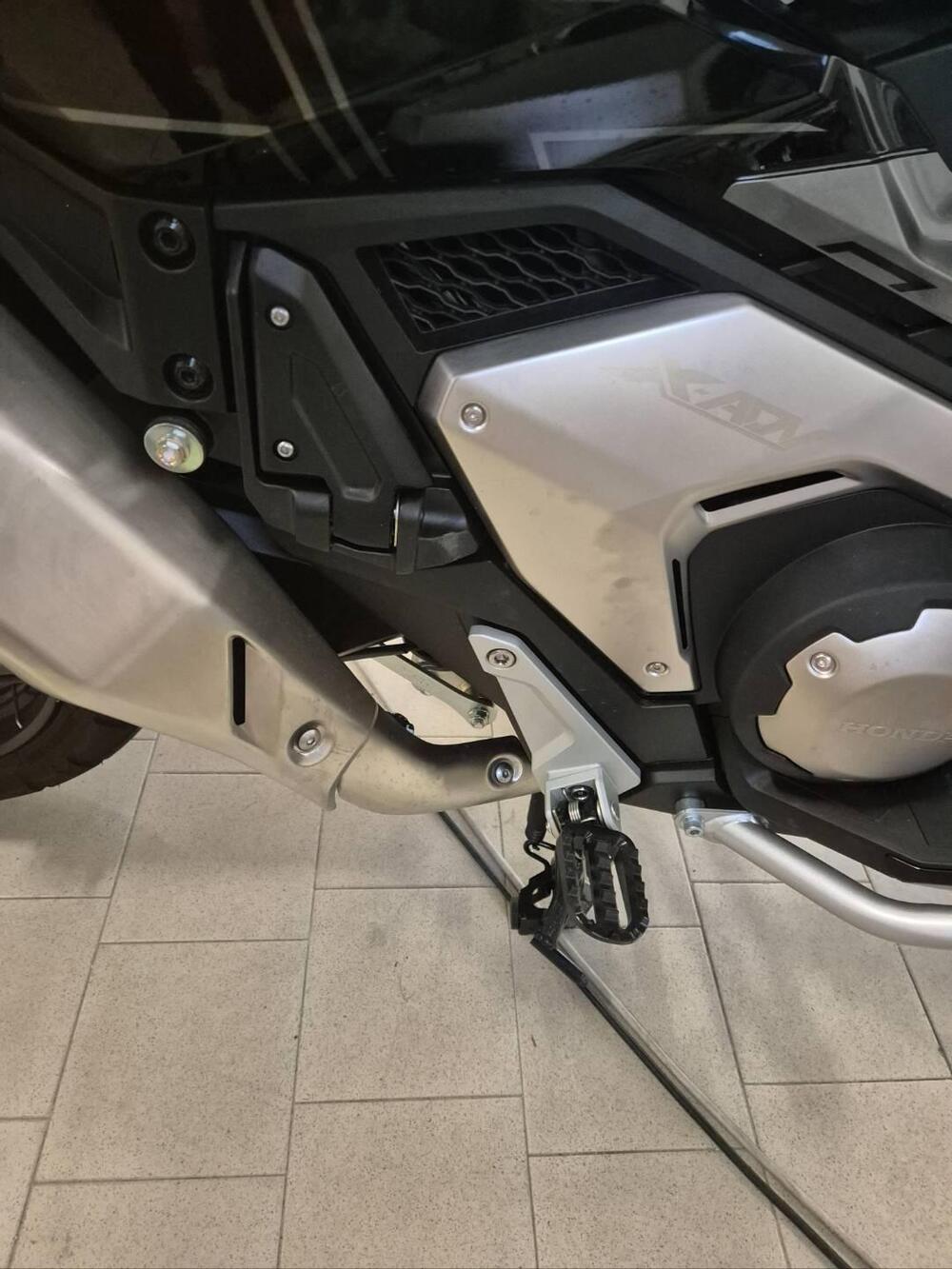 Honda X-ADV 750 DCT Travel (2021 - 24) (4)