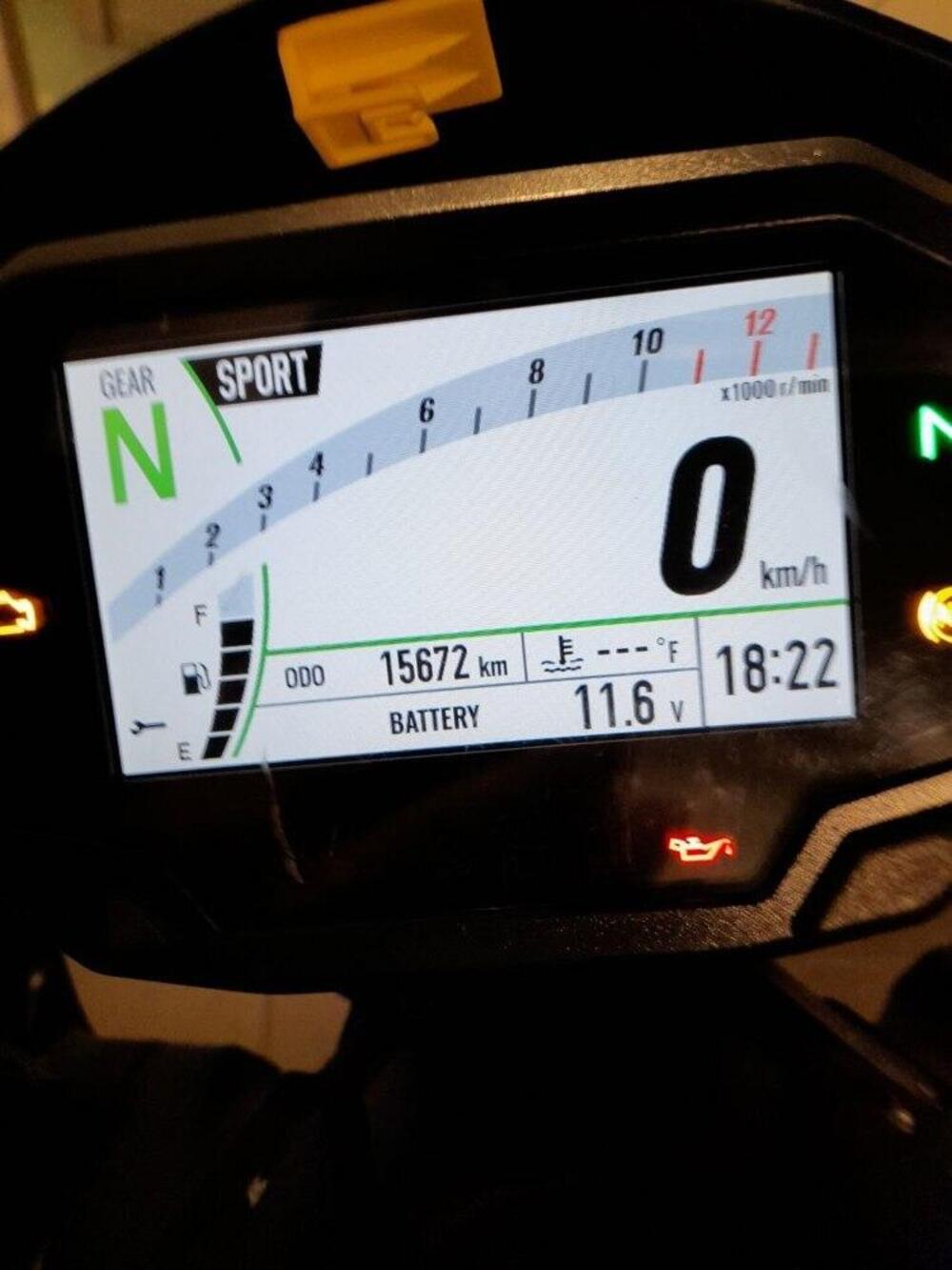 Kawasaki Z 900 (2021 - 24) (2)