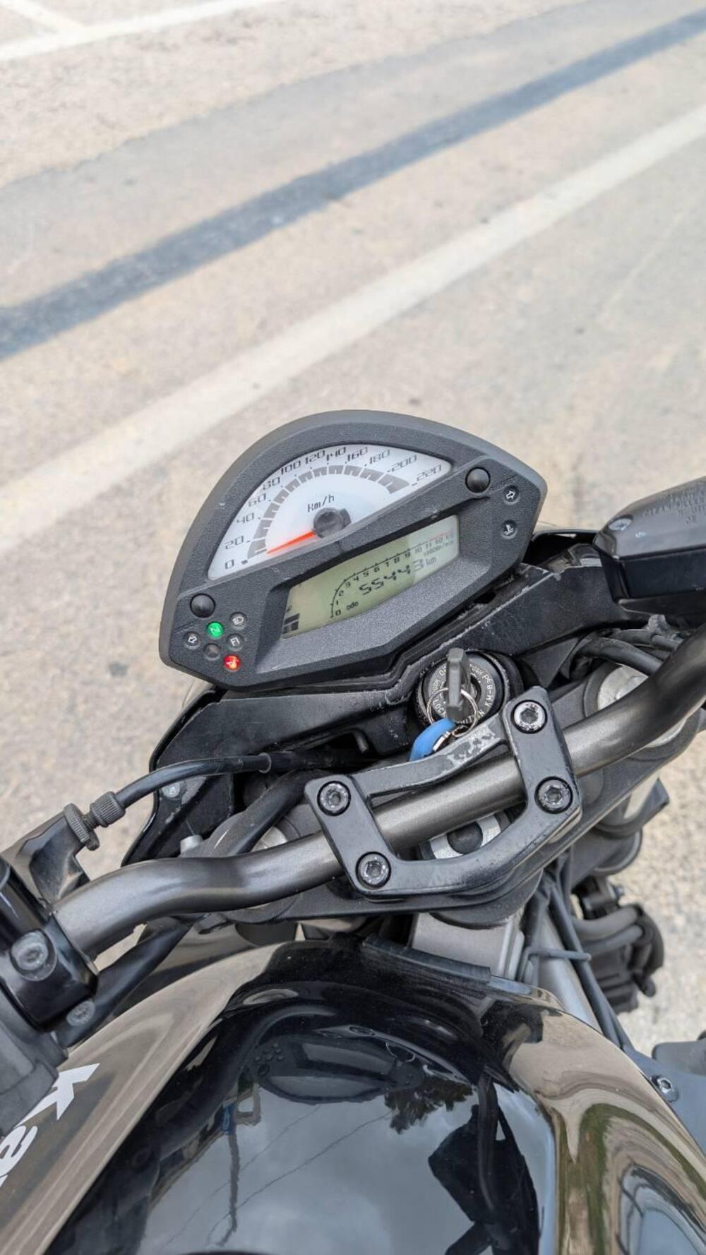 Kawasaki ER-6N (2009 - 11) (3)