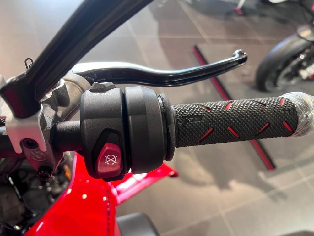 Ducati Streetfighter V4 1100 (2020) (11)