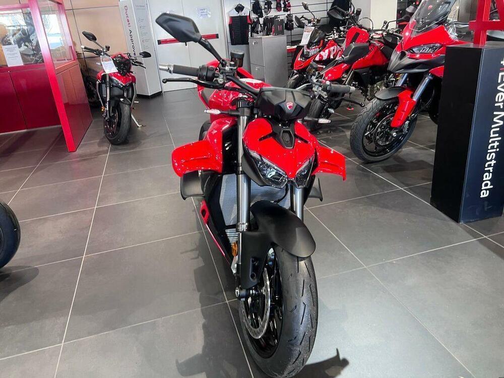 Ducati Streetfighter V4 1100 (2020) (3)