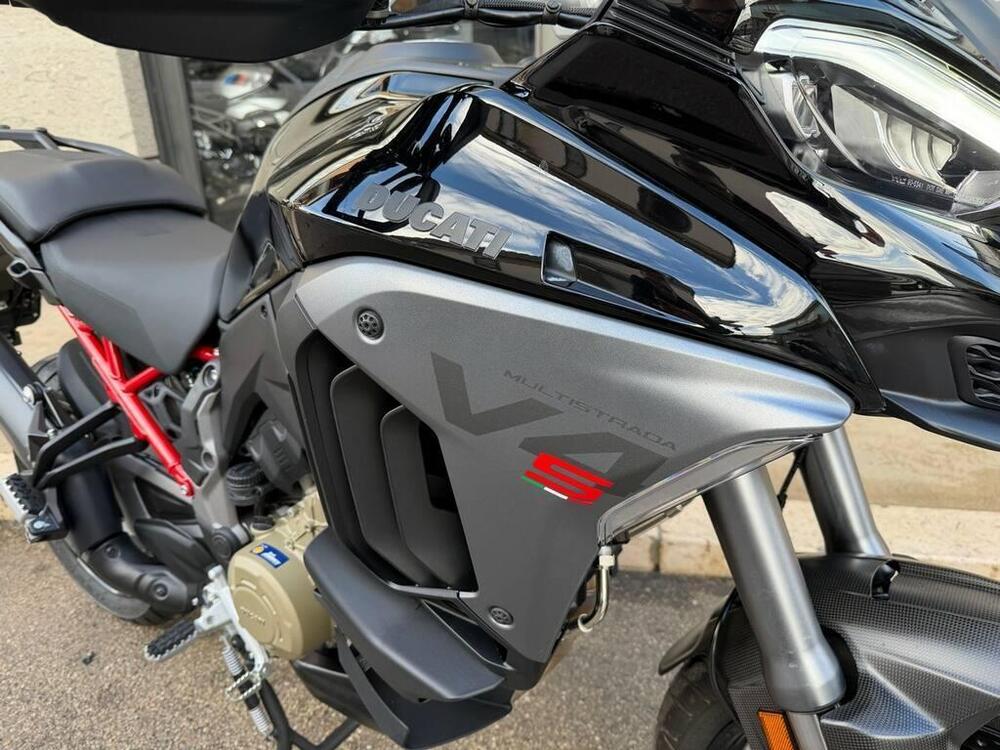 Ducati Multistrada V4 S (2025) (3)