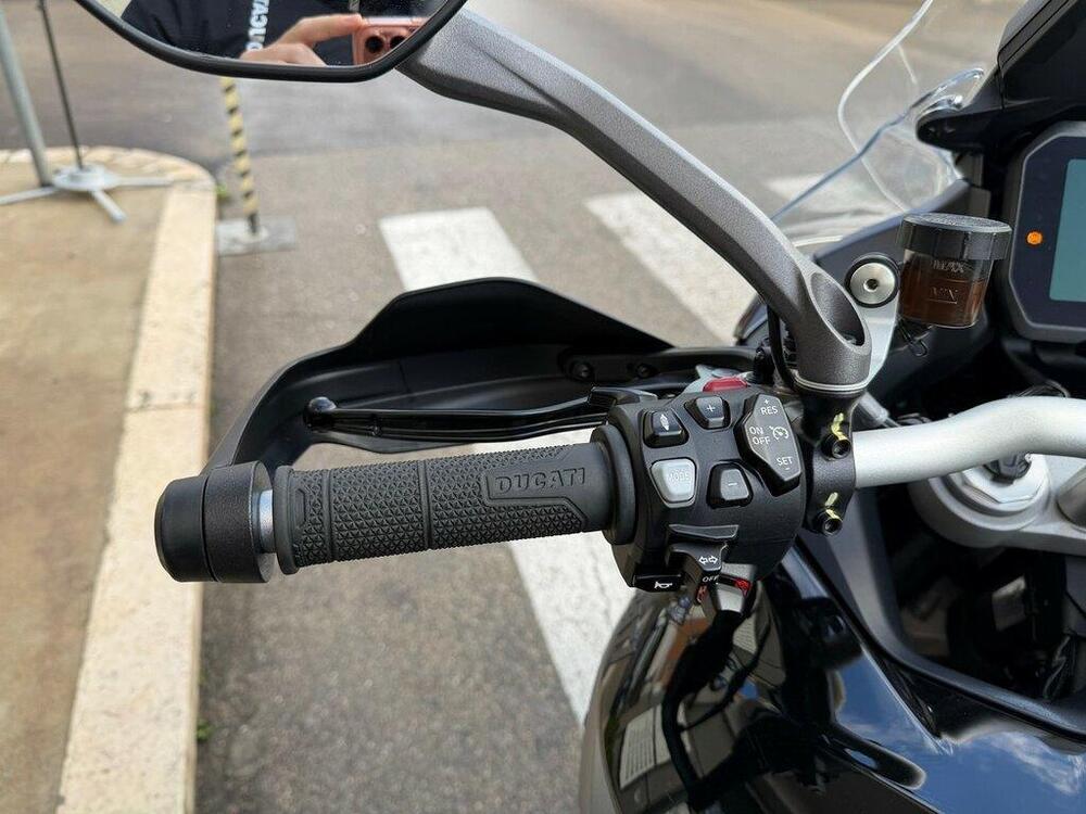 Ducati Multistrada V4 S (2025) (8)