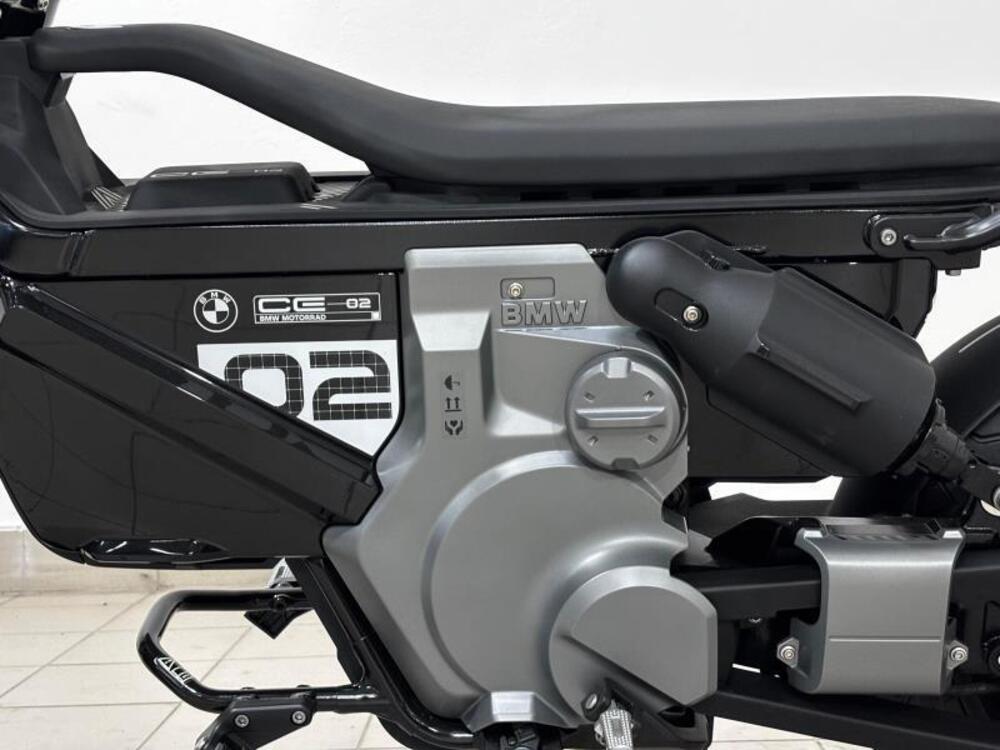 Bmw CE 02 AM (2024 - 25) (10)