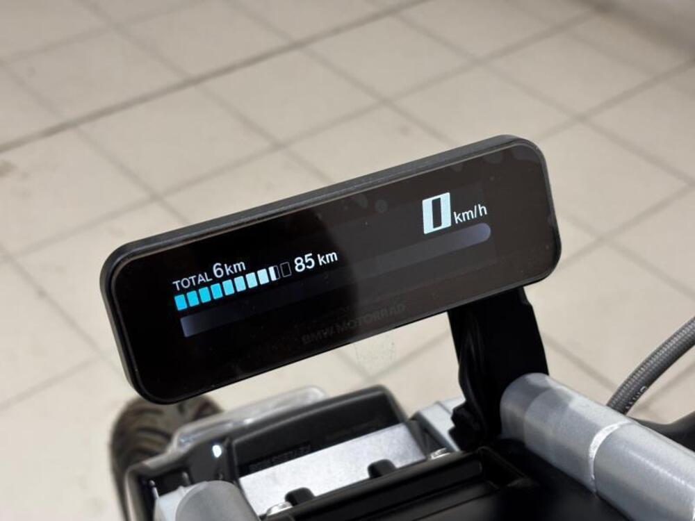 Bmw CE 02 AM (2024 - 25) (13)