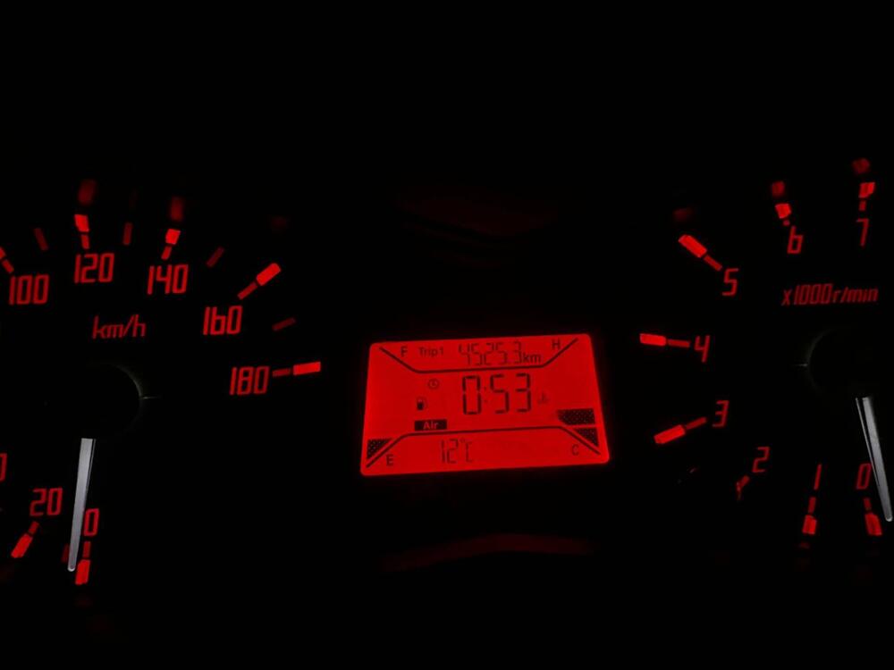 Yamaha T-Max 530 Lux Max ABS (2016 - 17) (3)