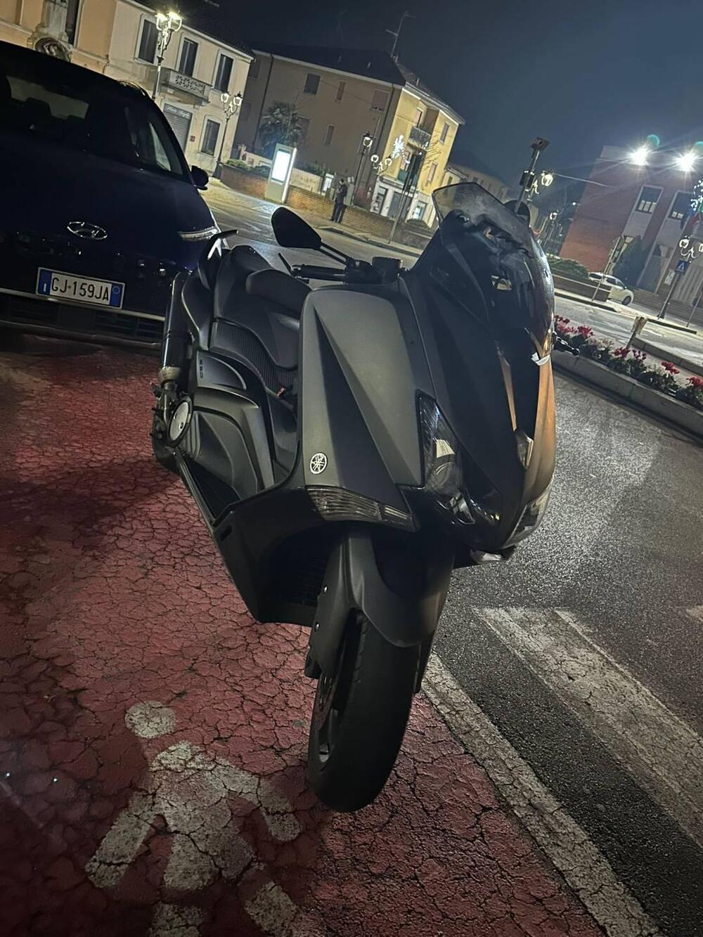 Yamaha T-Max 530 Lux Max ABS (2016 - 17) (6)