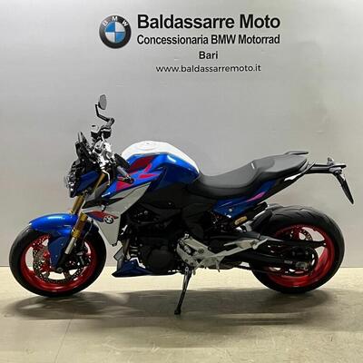 Bmw F 900 R (2025) usata