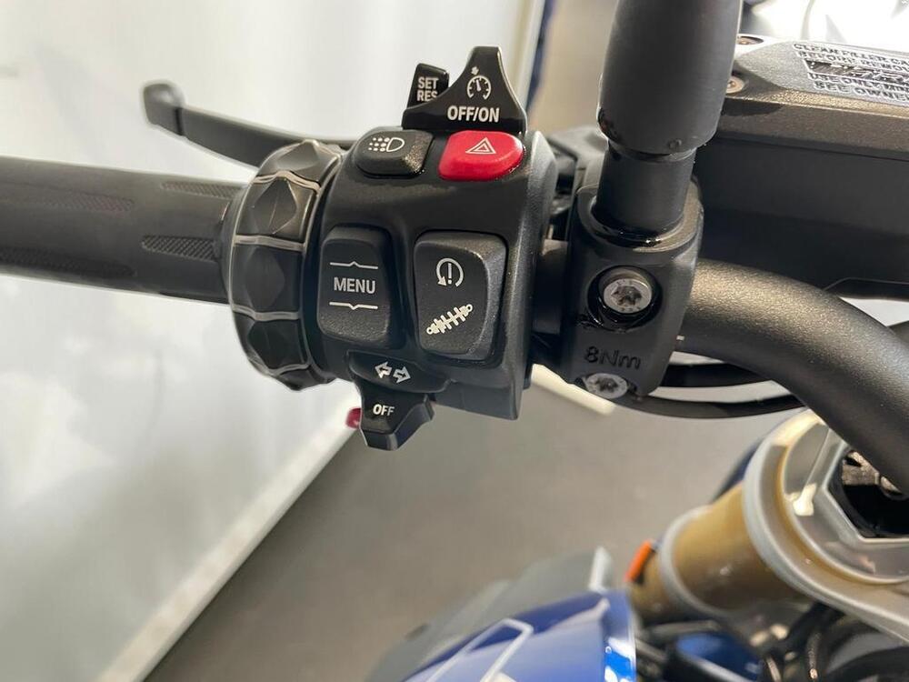 Bmw R 1250 R (2021 - 25) (9)