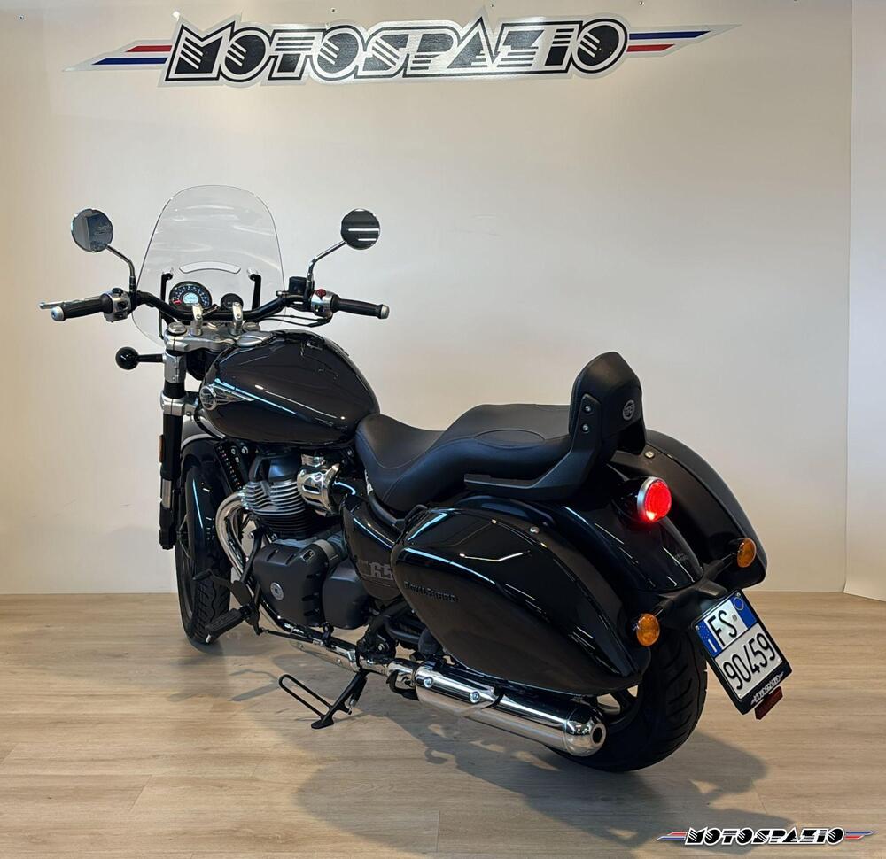 Royal Enfield Super Meteor 650 (2023 - 26) (3)