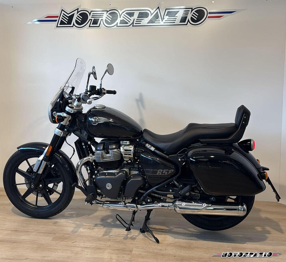 Royal Enfield Super Meteor 650 (2023 - 26) (4)