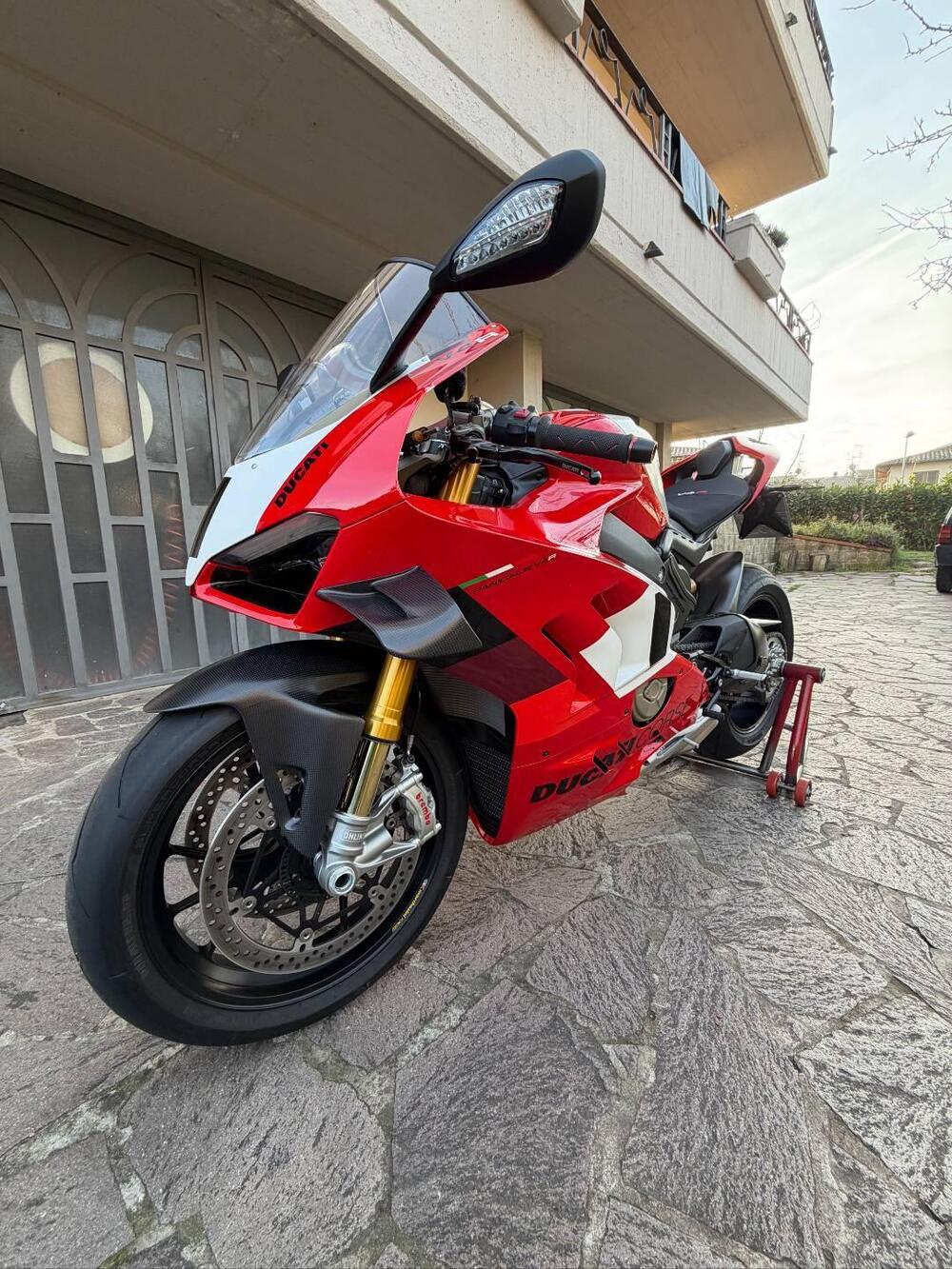 Ducati Panigale V4 R (2023 - 24) (4)