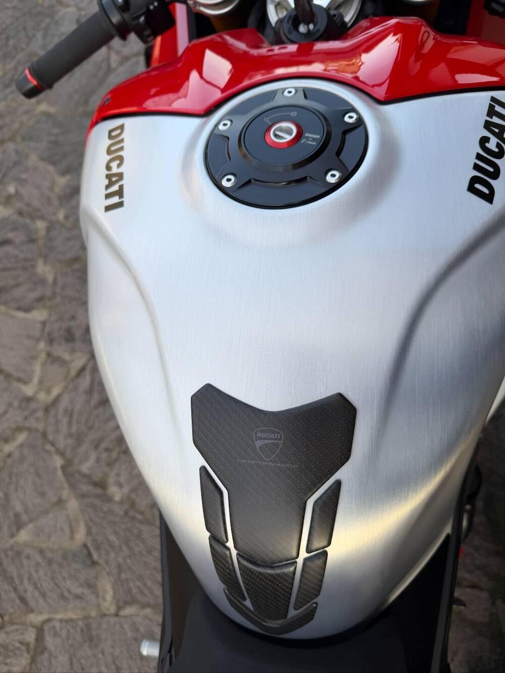 Ducati Panigale V4 R (2023 - 24) (10)