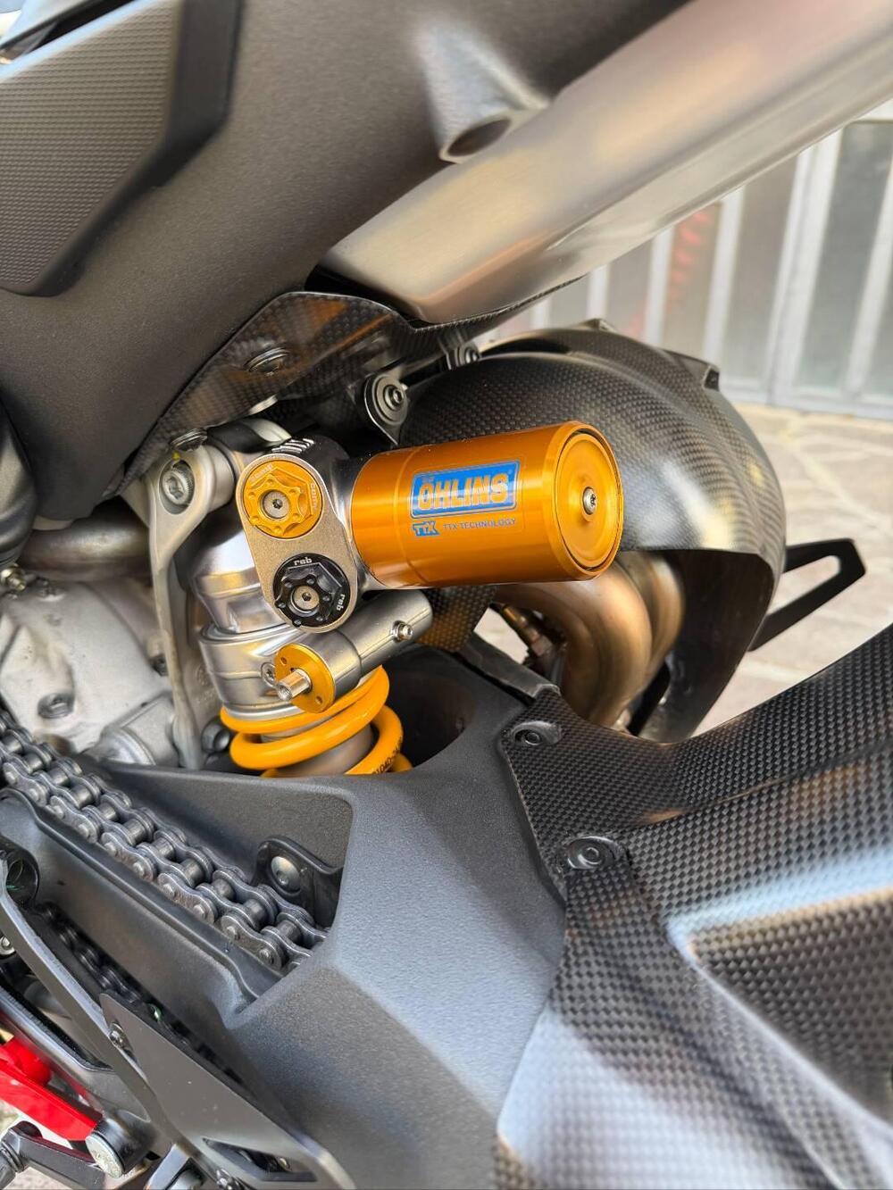 Ducati Panigale V4 R (2023 - 24) (11)