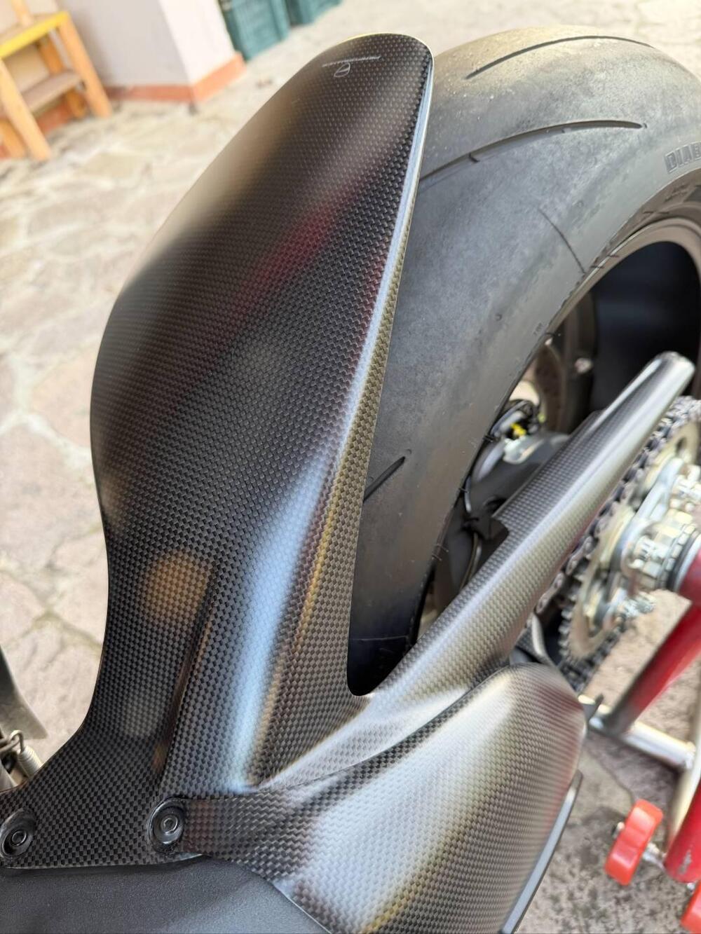 Ducati Panigale V4 R (2023 - 24) (12)