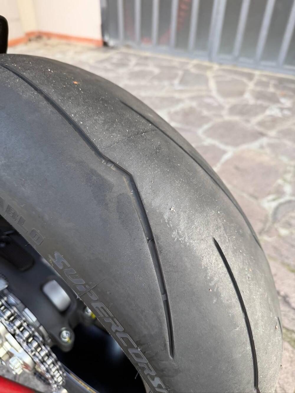 Ducati Panigale V4 R (2023 - 24) (14)