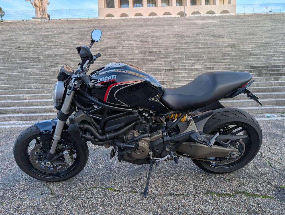 Ducati Monster 821 Dark ABS (2014 - 16) (5)