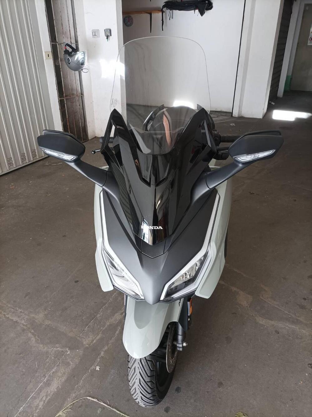 Honda Forza 350 (2022 - 24) (12)