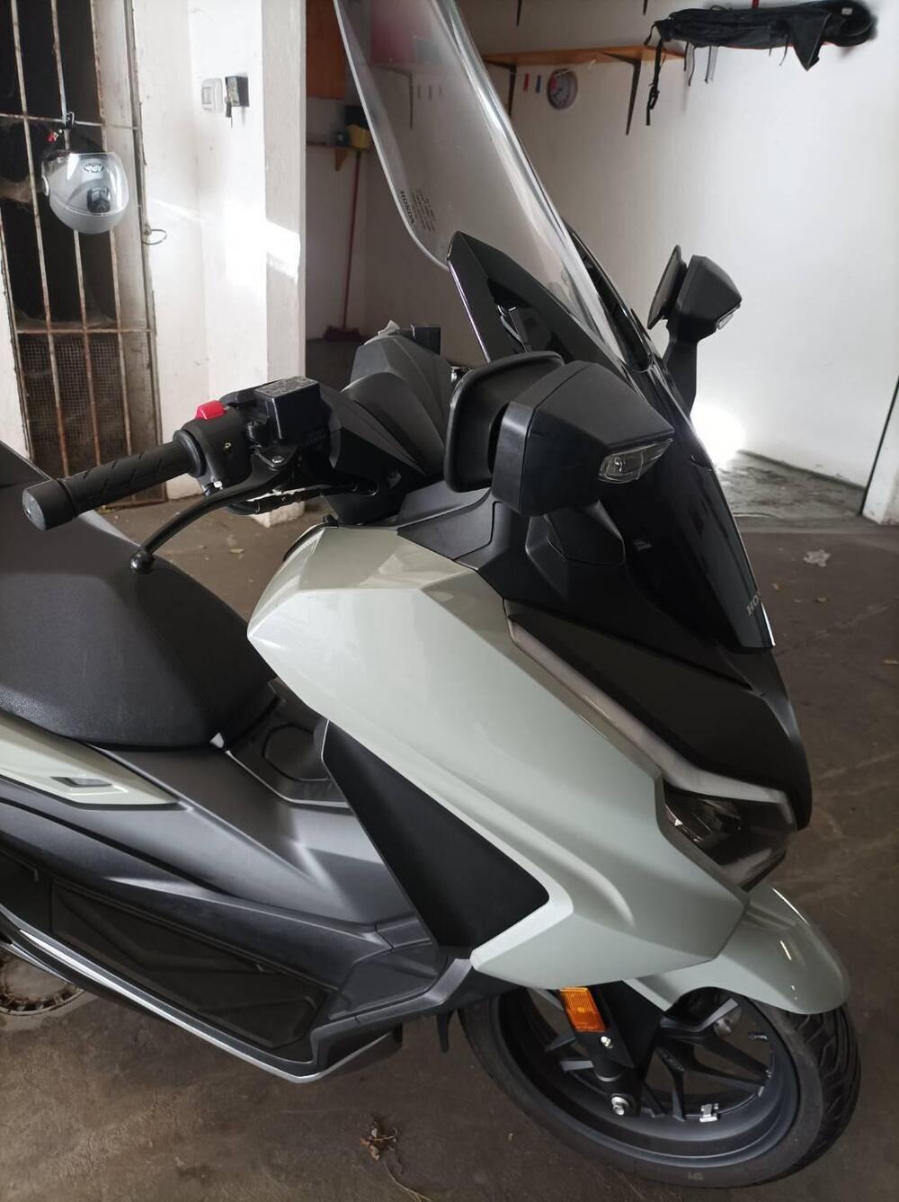 Honda Forza 350 (2022 - 24) (14)