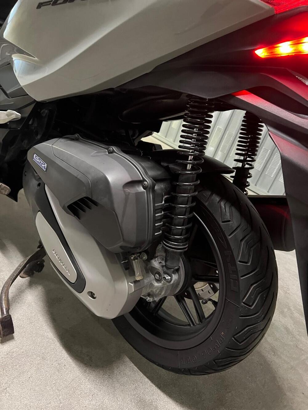 Honda Forza 125 (2022) (3)