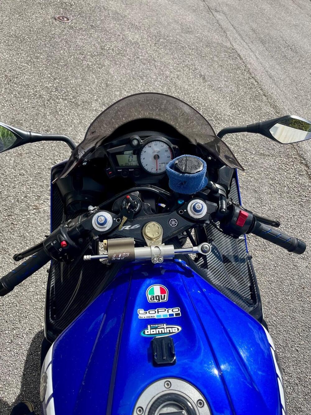 Yamaha YZF R6 (2003 - 04) (5)