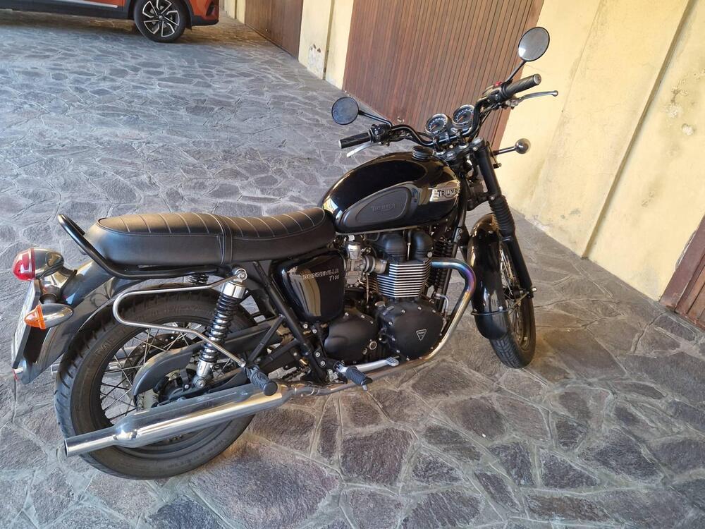 Triumph Bonneville T100 (2008 - 16) (2)