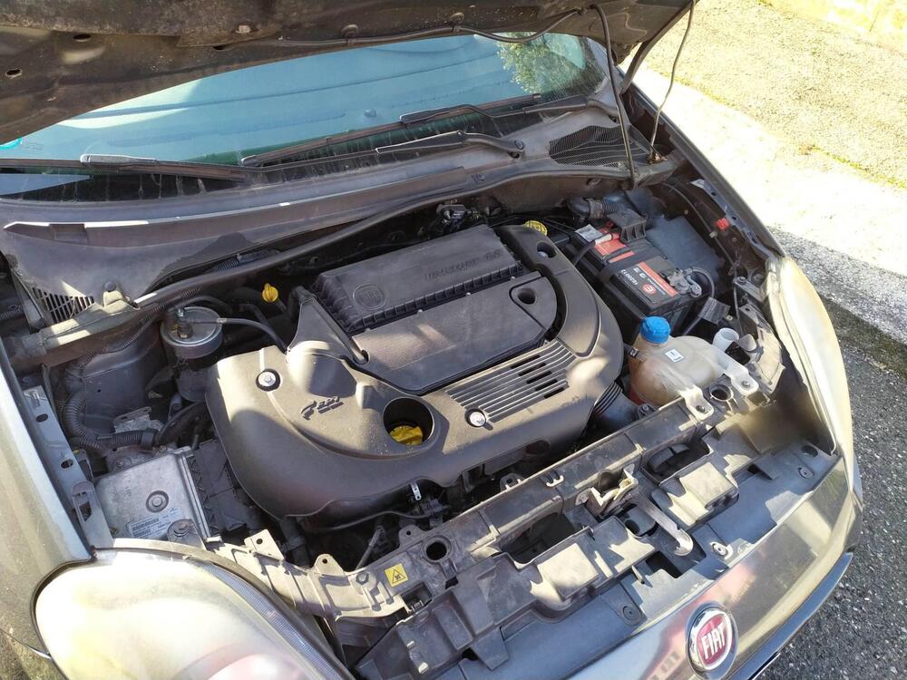 Fiat Punto usata a Verona (7)