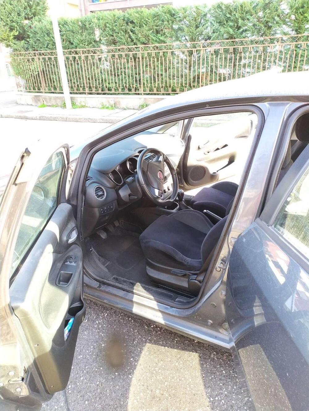 Fiat Punto usata a Verona (15)