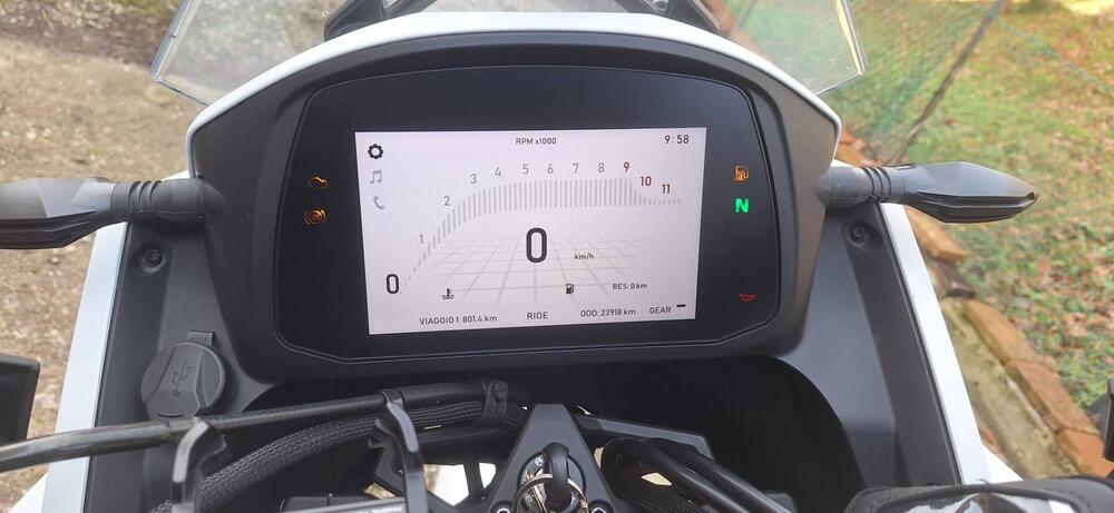 Moto Morini X-Cape 650 (2021 - 25) (5)