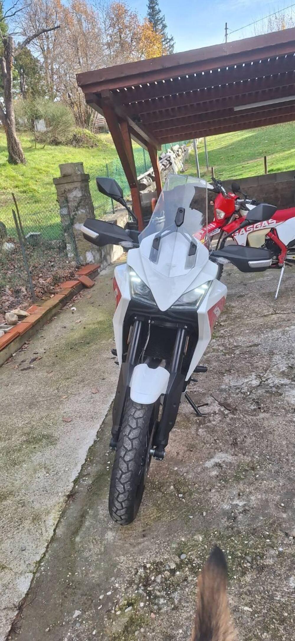 Moto Morini X-Cape 650 (2021 - 25) (6)