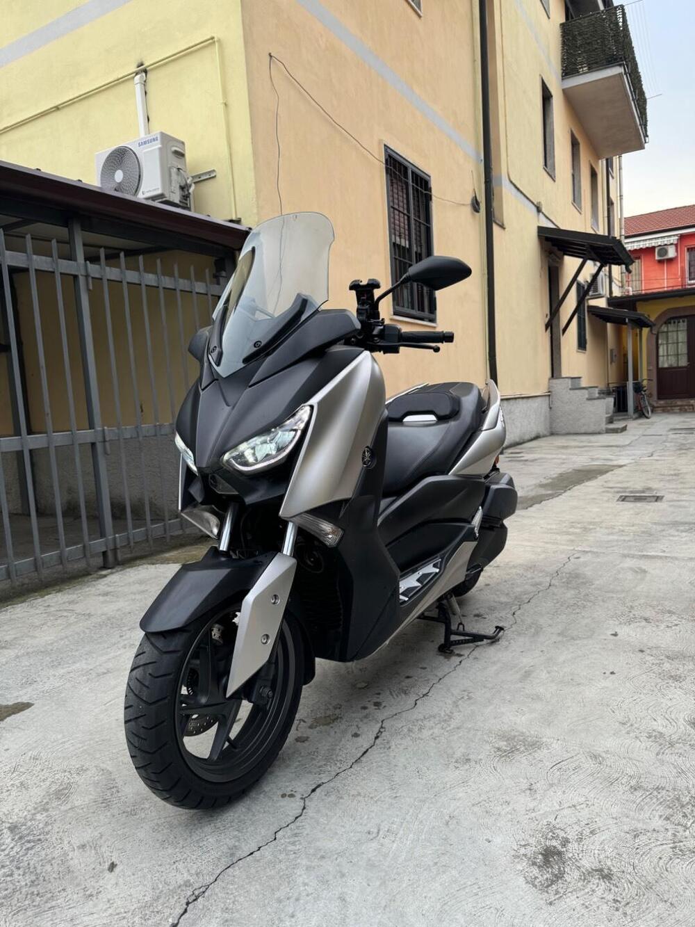 Yamaha X-Max 300 ABS (2017 - 20) (2)
