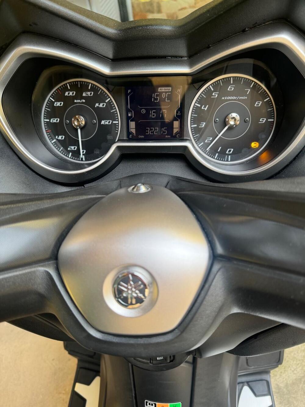 Yamaha X-Max 300 ABS (2017 - 20) (9)