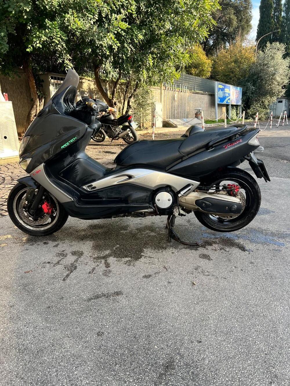 Yamaha T-Max 500 (2004 - 07) (2)