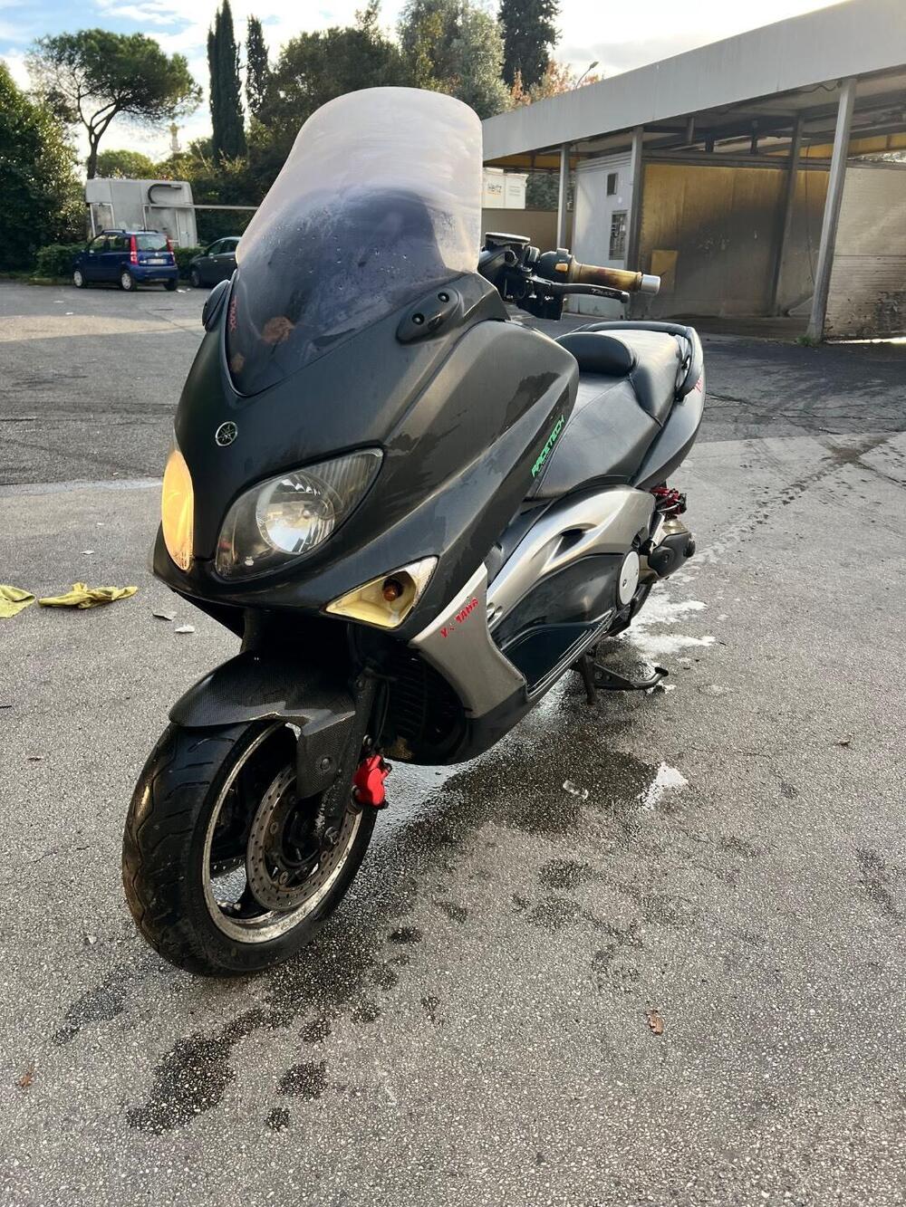 Yamaha T-Max 500 (2004 - 07) (5)