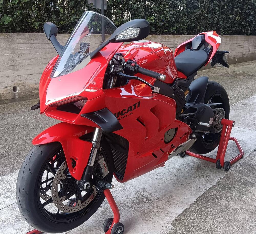 Ducati Panigale V4 (2022 - 24) (2)