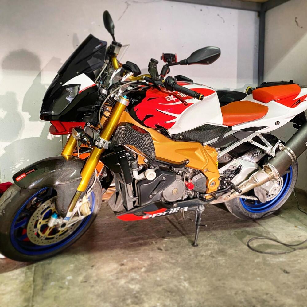 Aprilia Tuono 1000 R Factory (2006 - 11) (7)