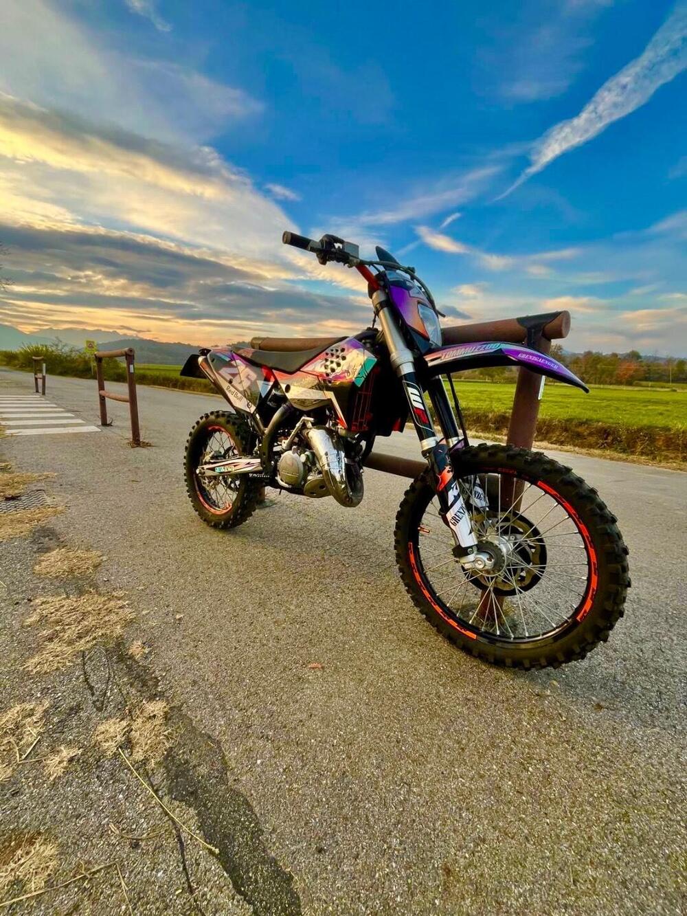 KTM 125 EXC (2009) (4)