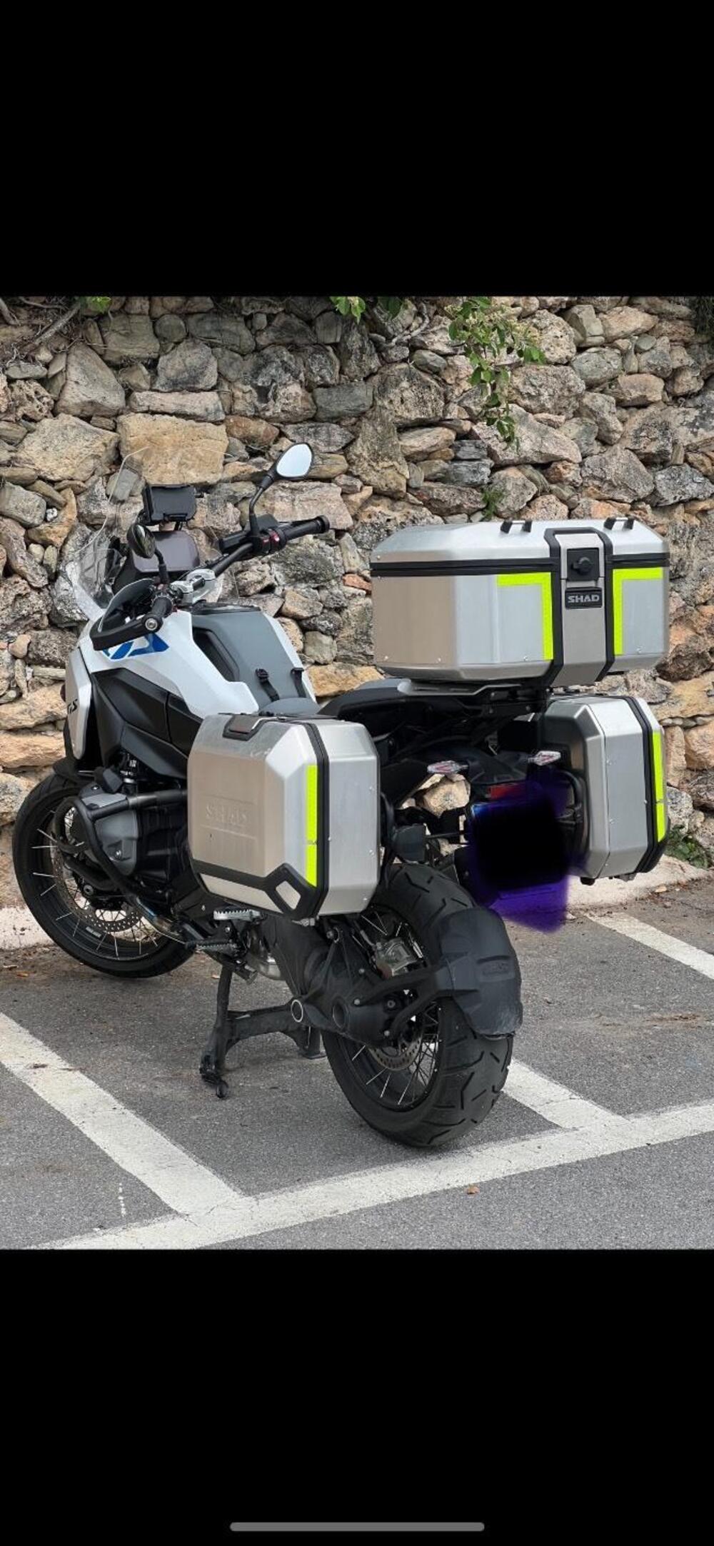 Shad terra alluminio