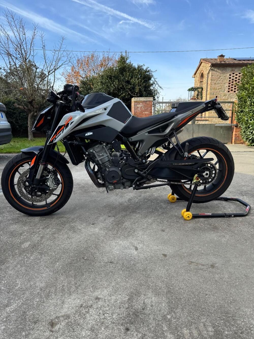 KTM 790 Duke L (2023 - 24) (4)