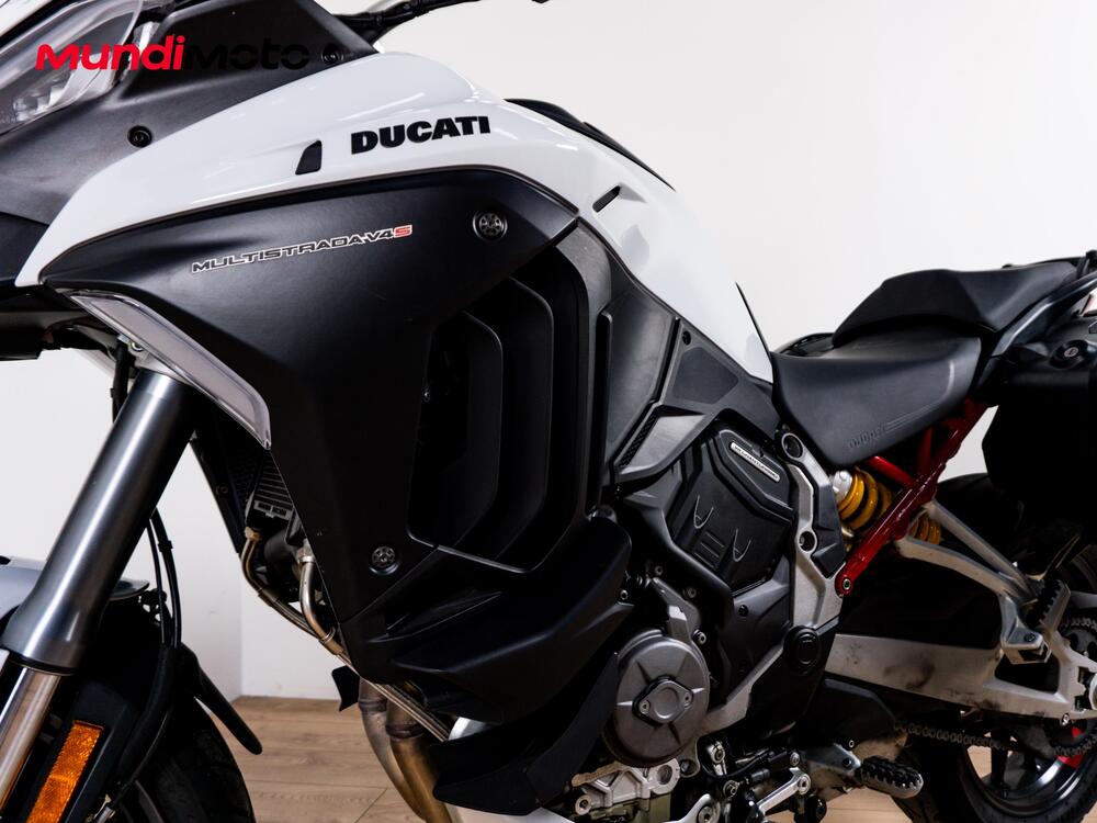 Ducati Multistrada V4 S (2025) (9)