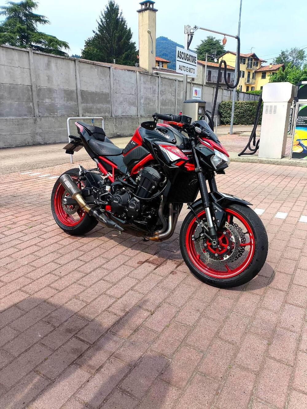 Kawasaki Z 900 (2021 - 24) (7)