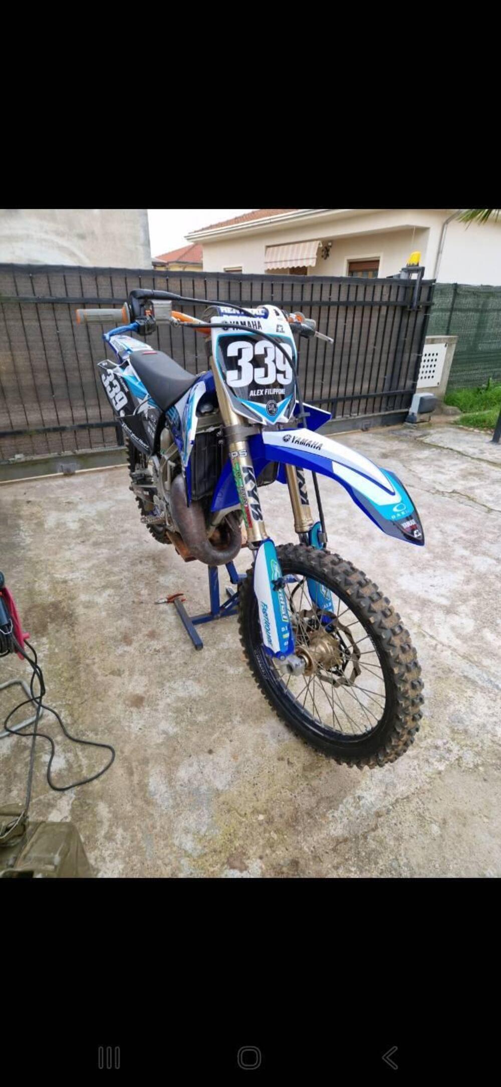 Yamaha YZ 125 (2017) (4)