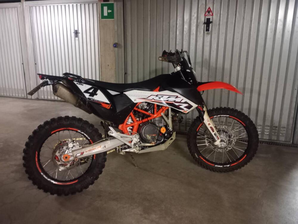 KTM 690 Enduro R (2009 - 11) (2)