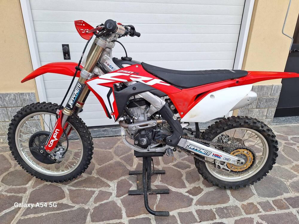 Honda CRF 250 R (2018) (2)