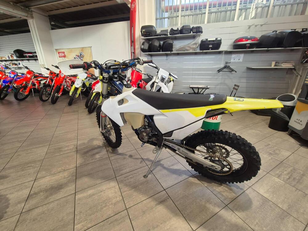 Husqvarna FE 350 (2023) (3)