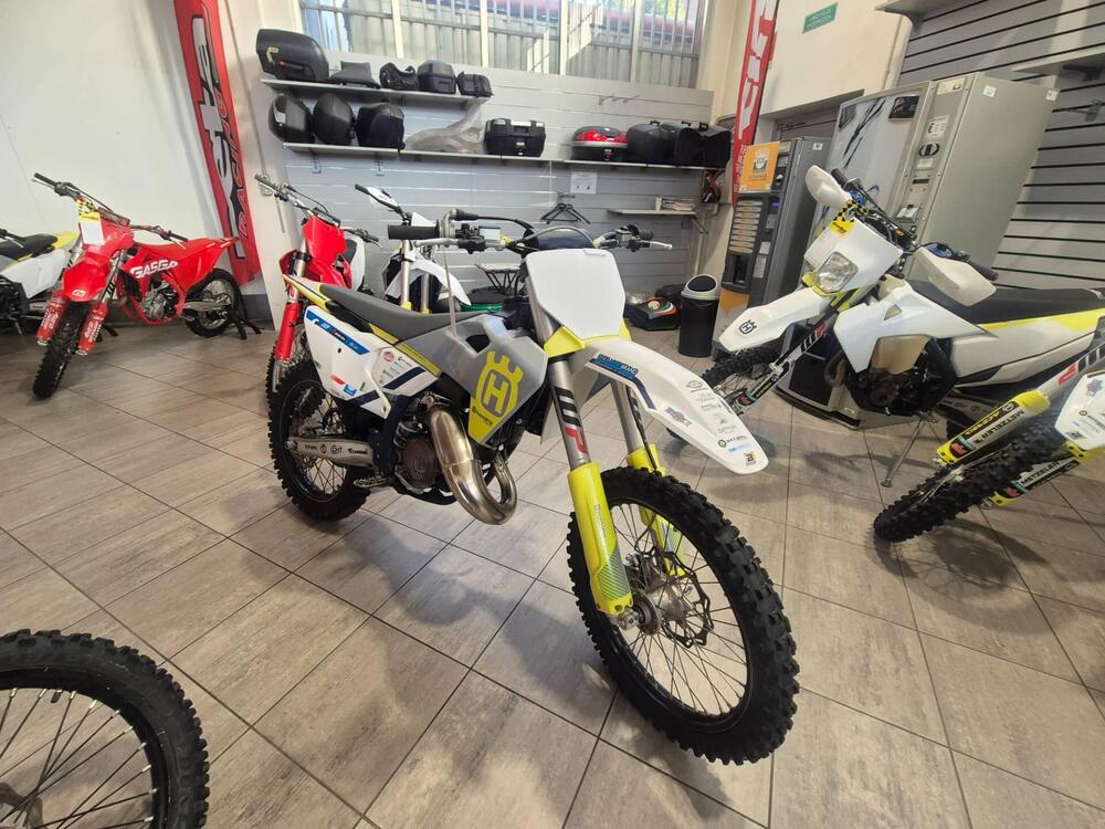 Husqvarna TC 125 (2024) (2)