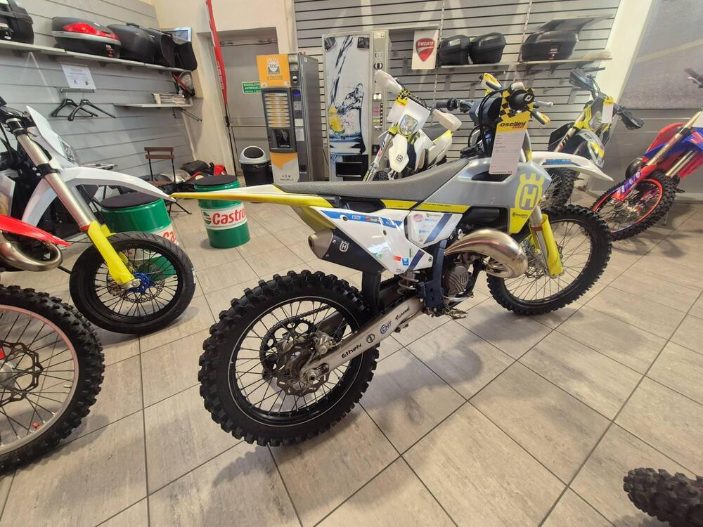 Husqvarna TC 125 (2024) (3)