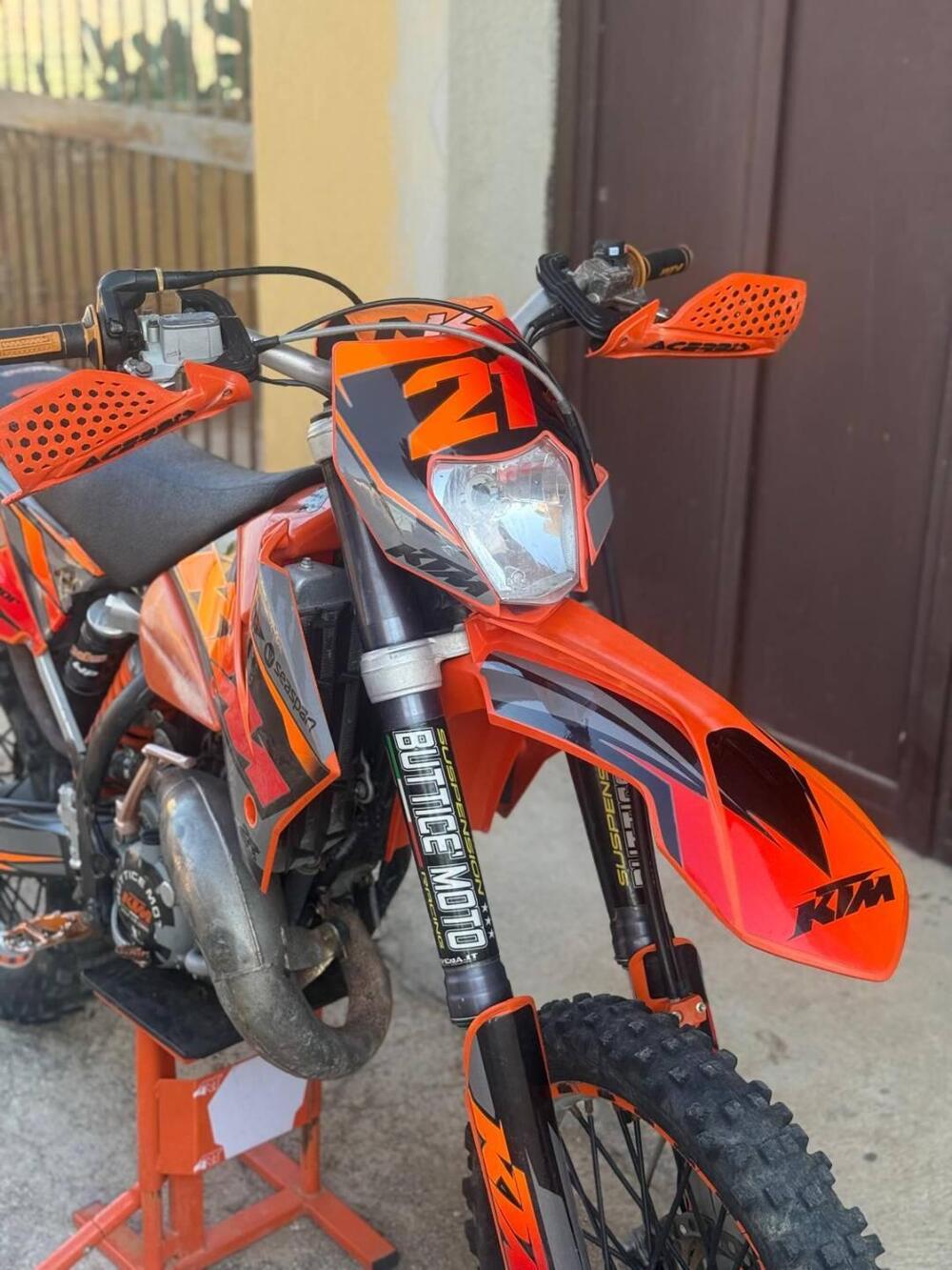KTM 125 EXC (2007) (3)